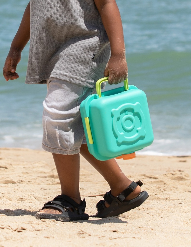Hape Toys Sandy Chef Beach Cooking Play Set